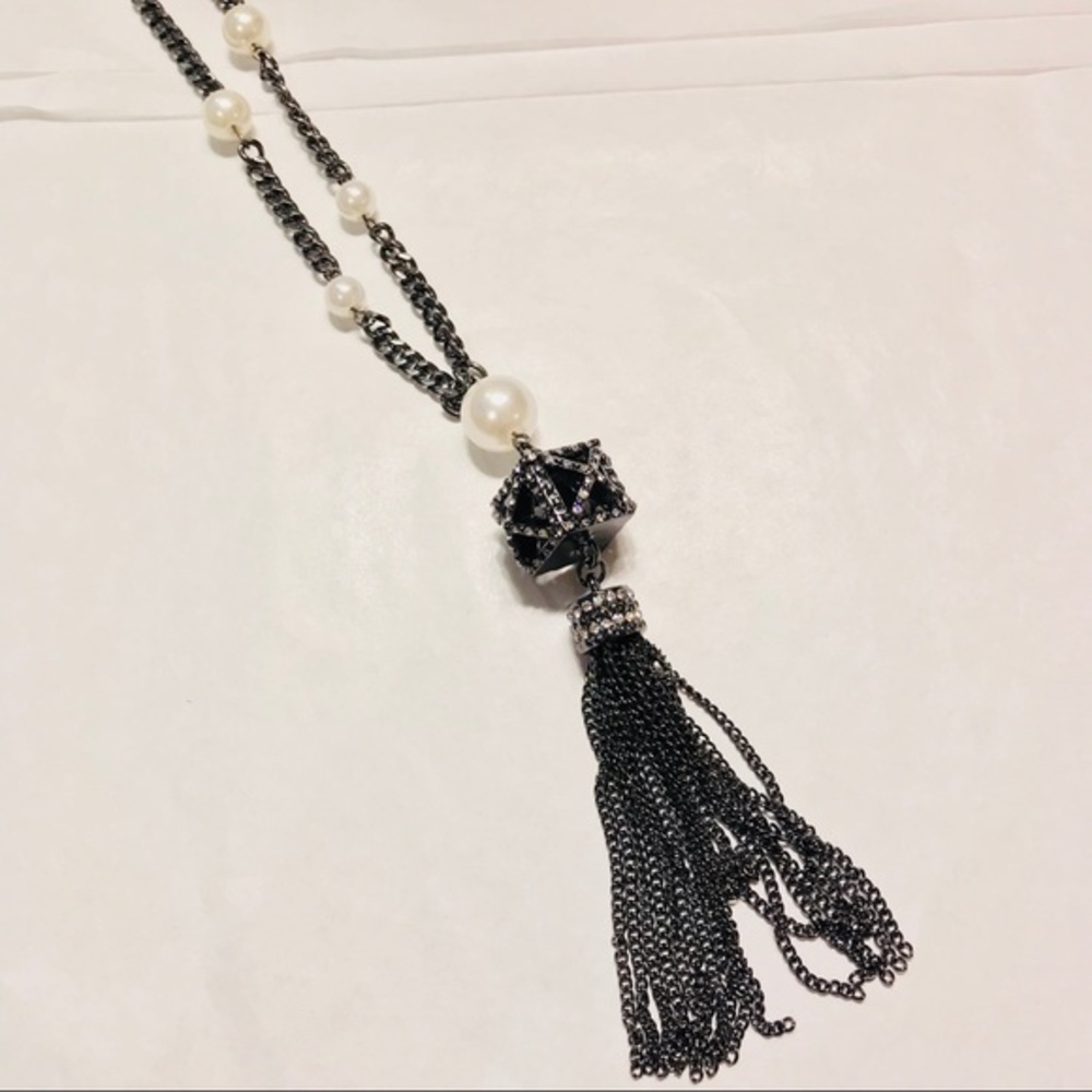 Pearl and Tassel Rhinestone Necklace